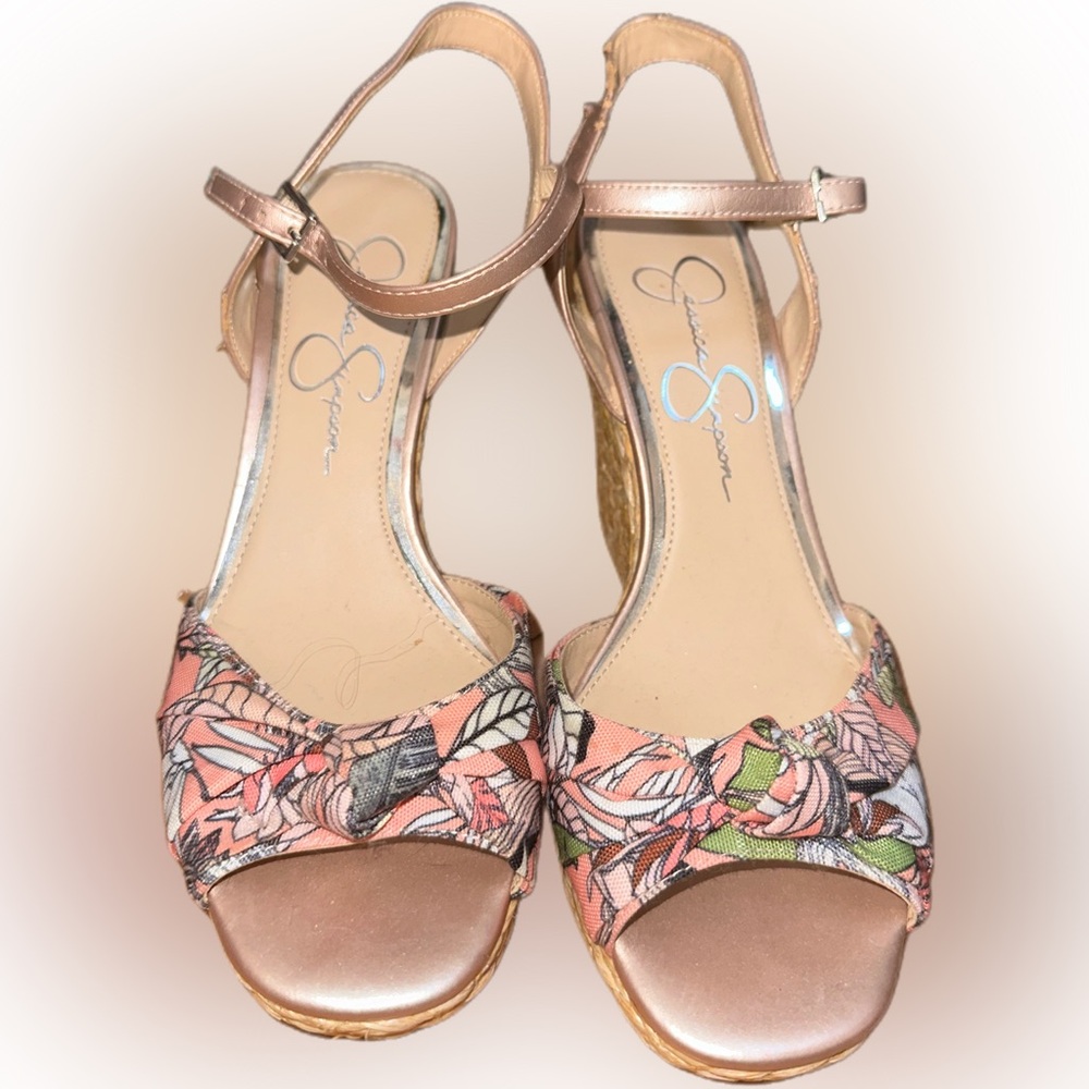 Jessica Simpson Size 8 1/2 Wedges
